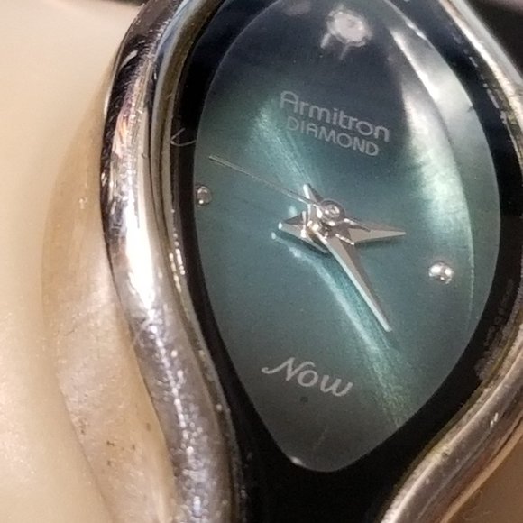Working Armitron Watch "Now" Diamond Chip Ladies Watches - Picture 7 of 8